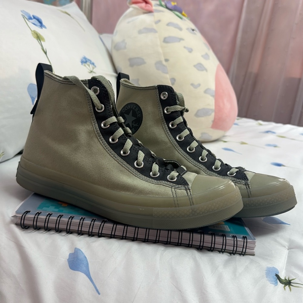 Converse High Top Sneakers Olive Green and Black